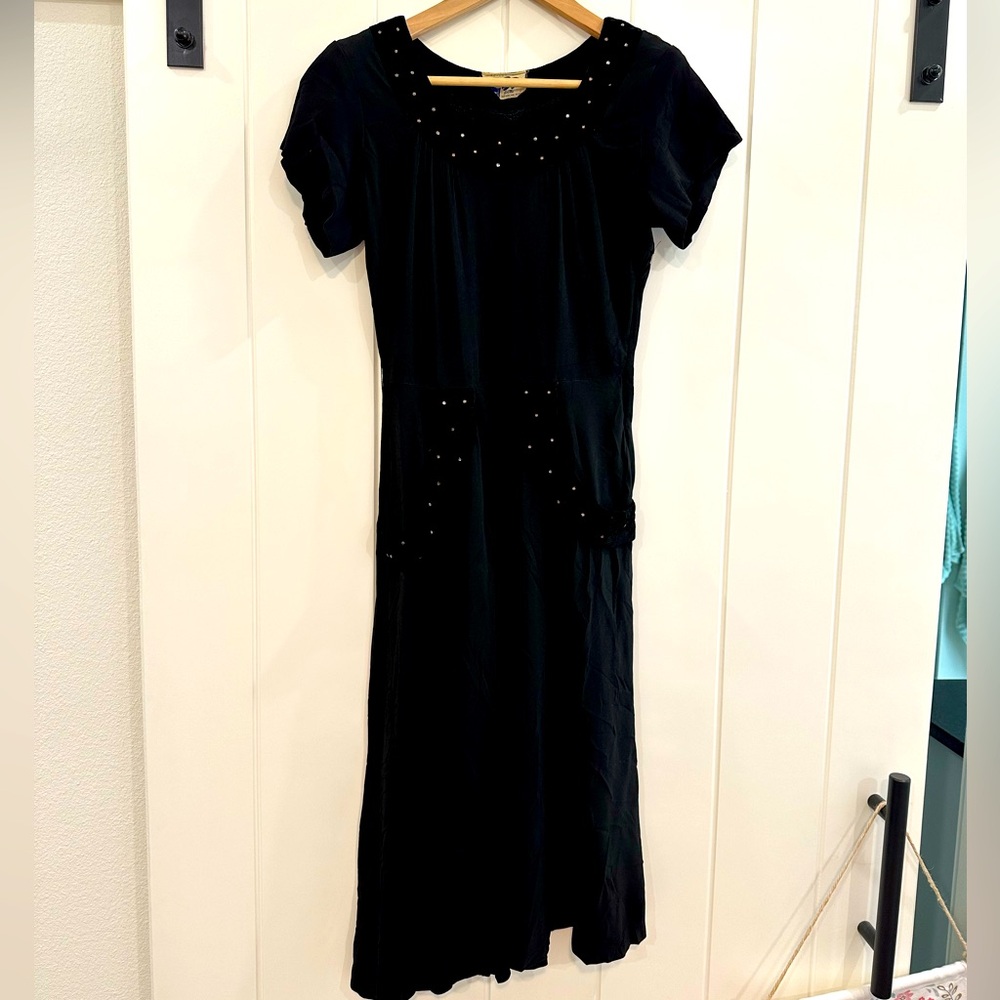 Vintage!!! Black midi dress with velvet trimmings